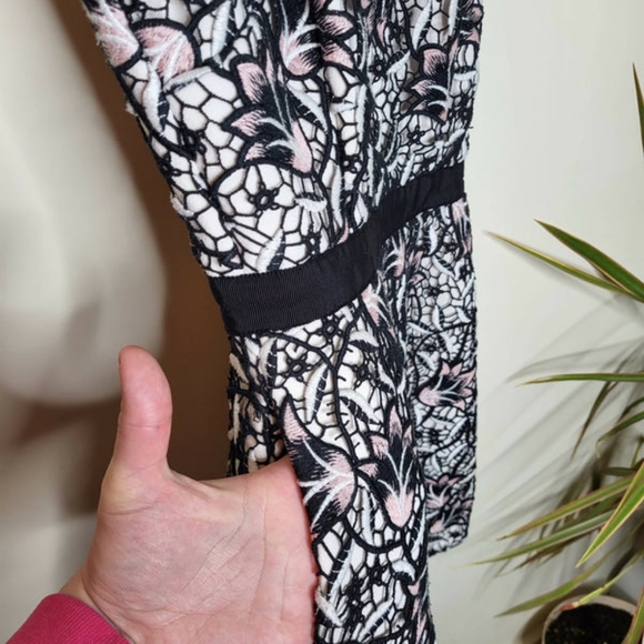 Self-Portrait Sleeveless Mock Neck Lace Overlay Dress - Picture 6 of 10